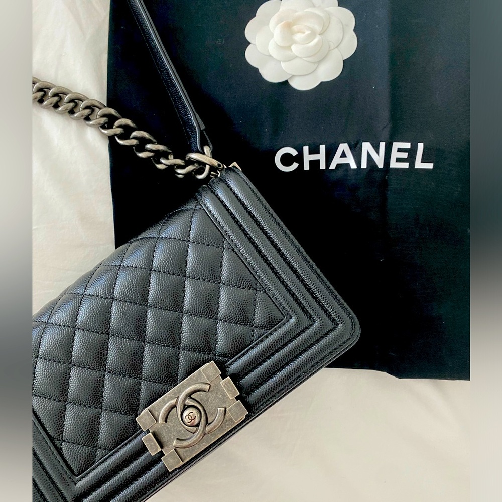 Chanel boy bag (Black)